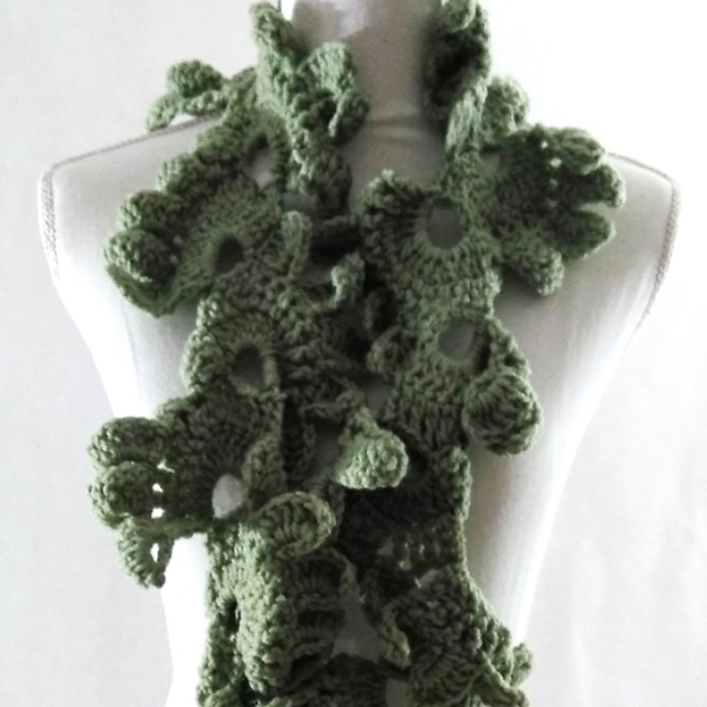 Shell Scarf Lariat Wrap Crochet Handmade - Picture 3 of 3